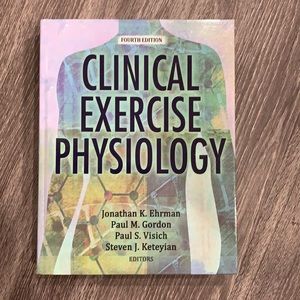 Perfect condition. I just graduated and I’m selling my textbooks !